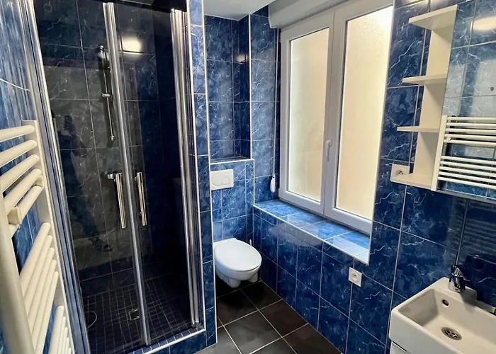 La De L'hyper Centre